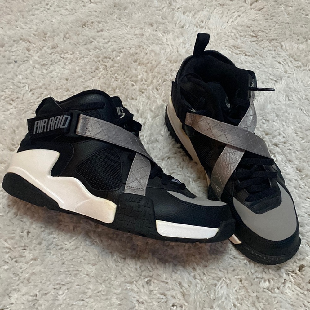 Men’s sneakers